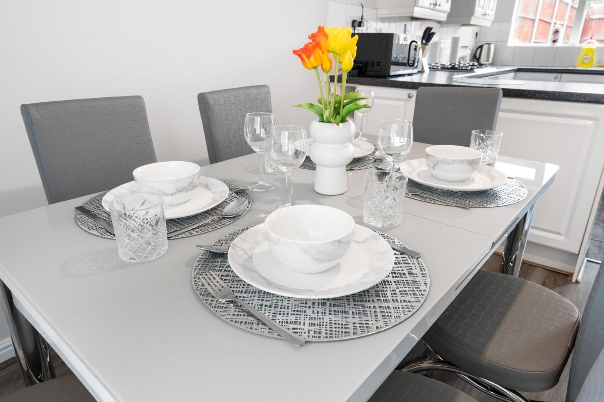 A Charming 3 Bed Home Next To Nec And Birmingham International Airport Marston Green Exteriér fotografie