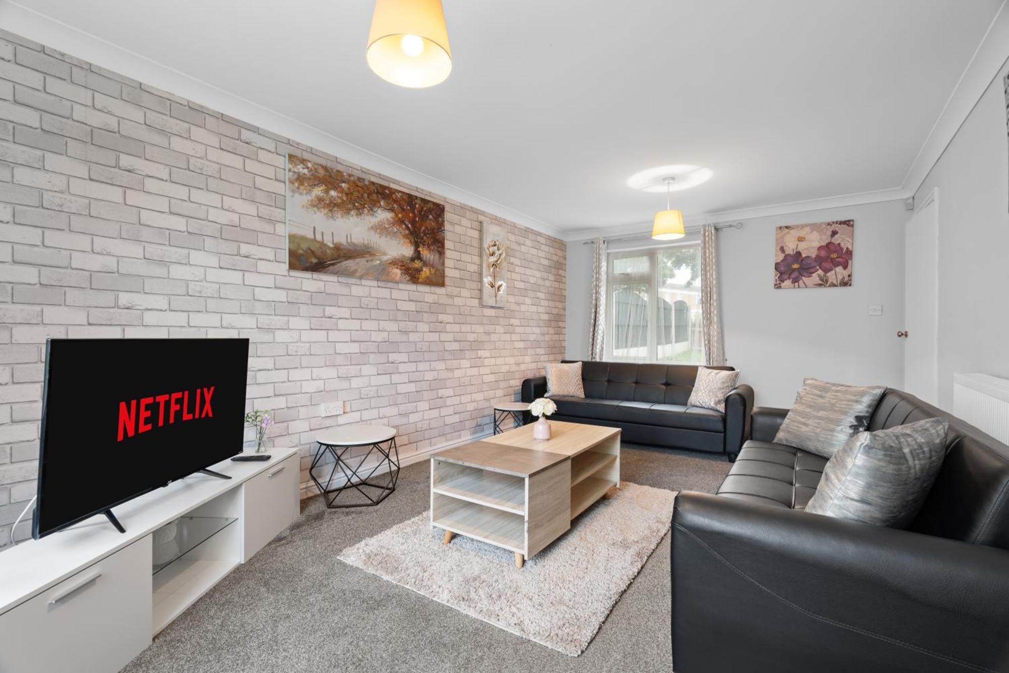 A Charming 3 Bed Home Next To Nec And Birmingham International Airport Marston Green Exteriér fotografie